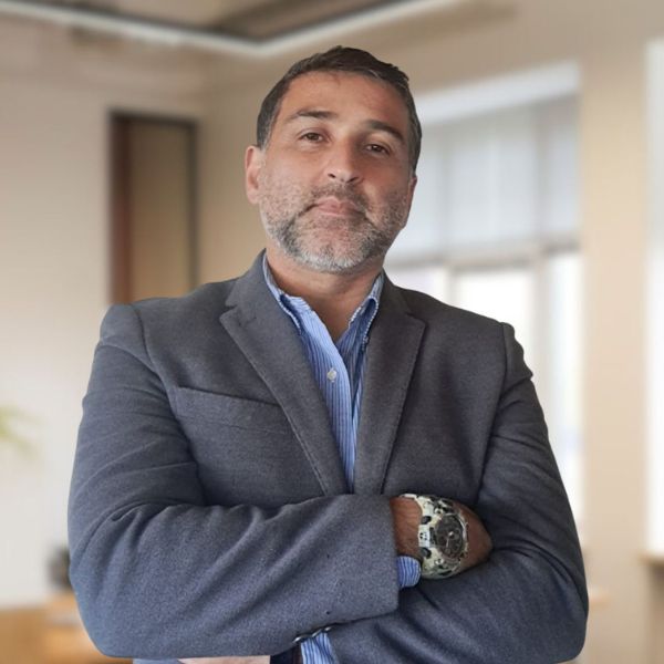 Abogado Jorge Larrain Obreque, Experto en Familia, Civil, Laboral